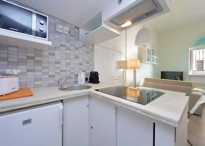 Fonte D'olio By Halldis Apartment Rom