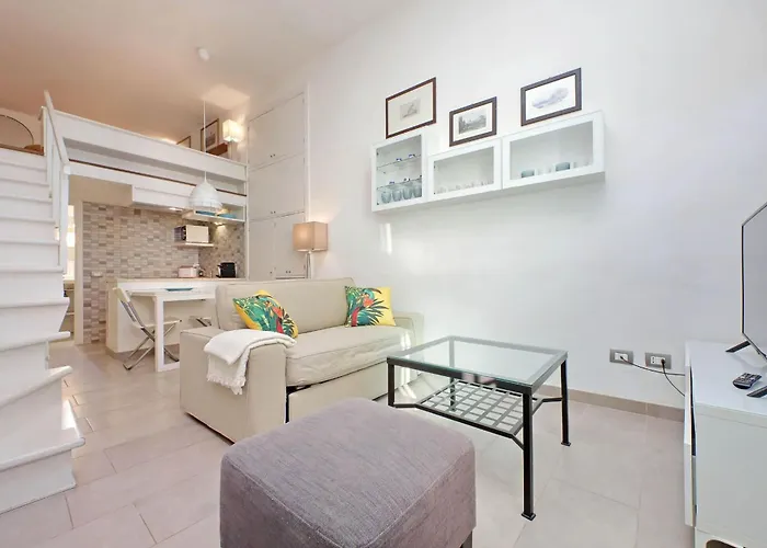 Fonte D'olio By Halldis Apartment